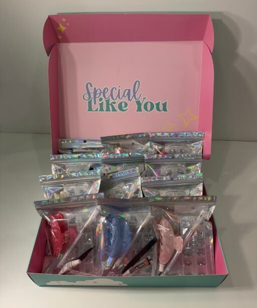 Alternative view of Bedazzling Hair Clip Giveaways