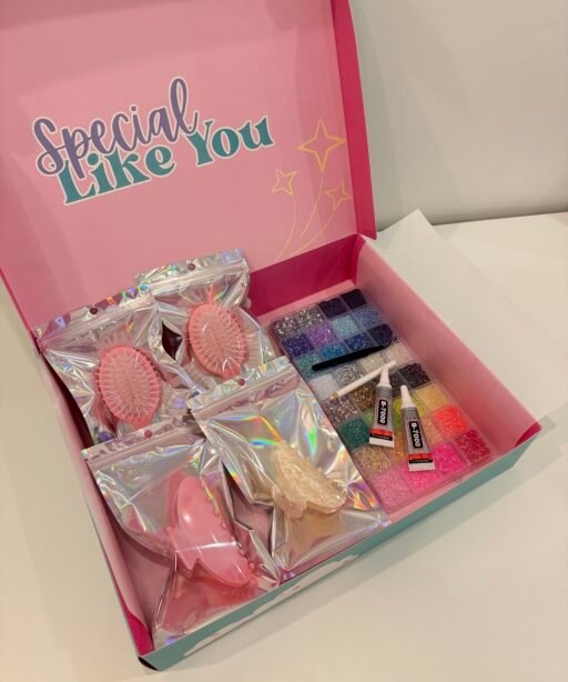 Alternative view of Large Bedazzling Kit