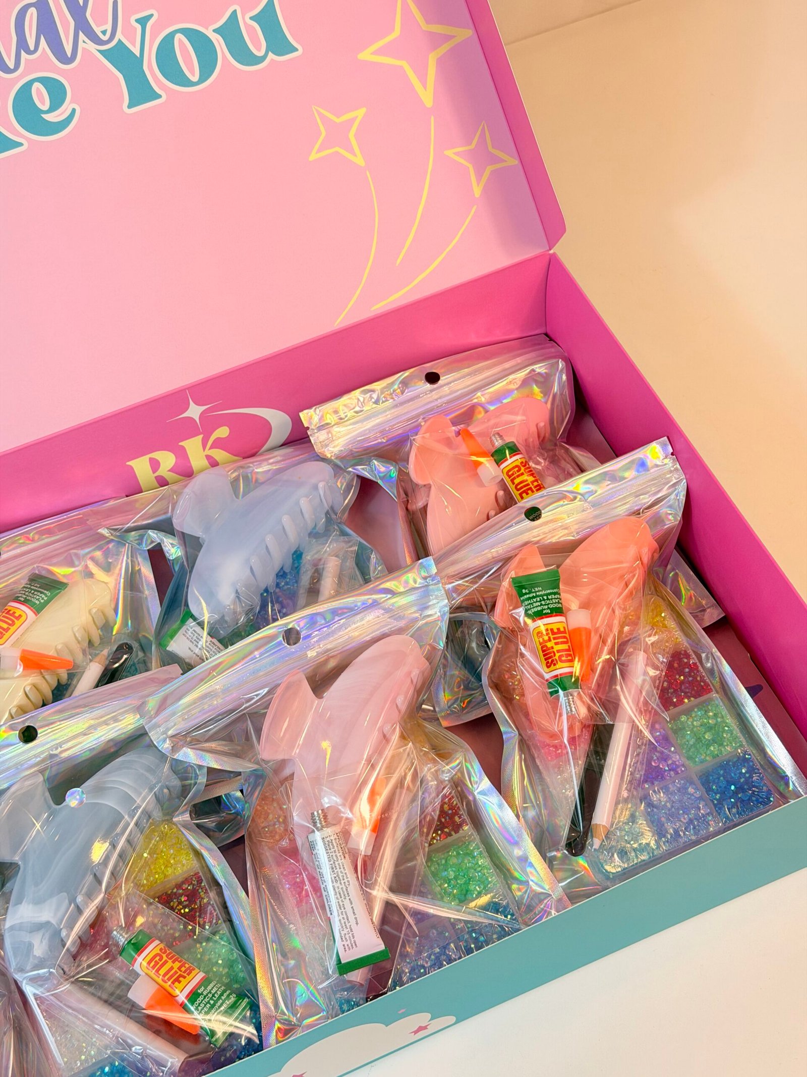 Rainbow Bedazzling Hair Clip Kit Giveaways - Image 3