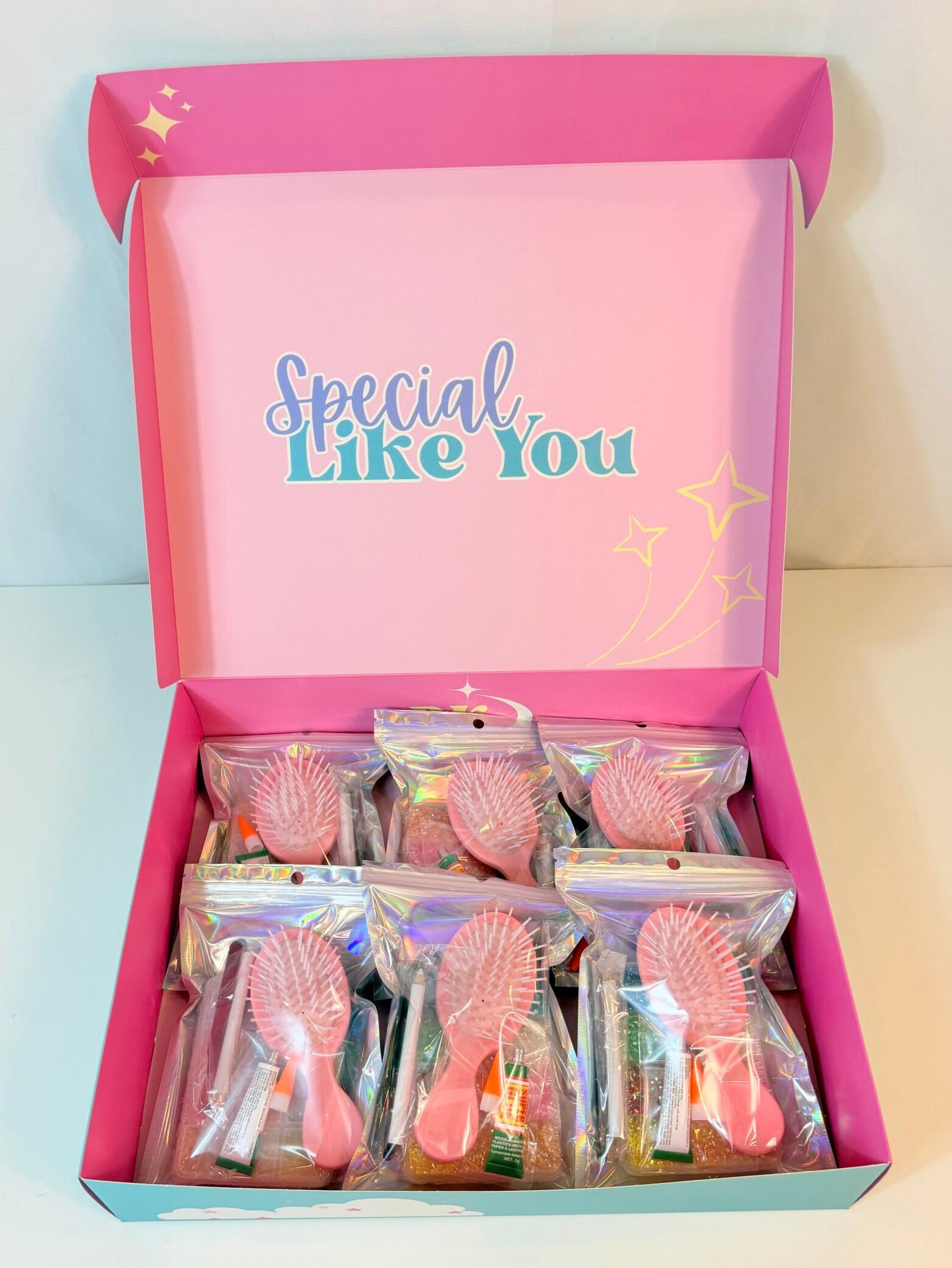 Bedazzling Hairbrush Kit Giveaways - Image 3