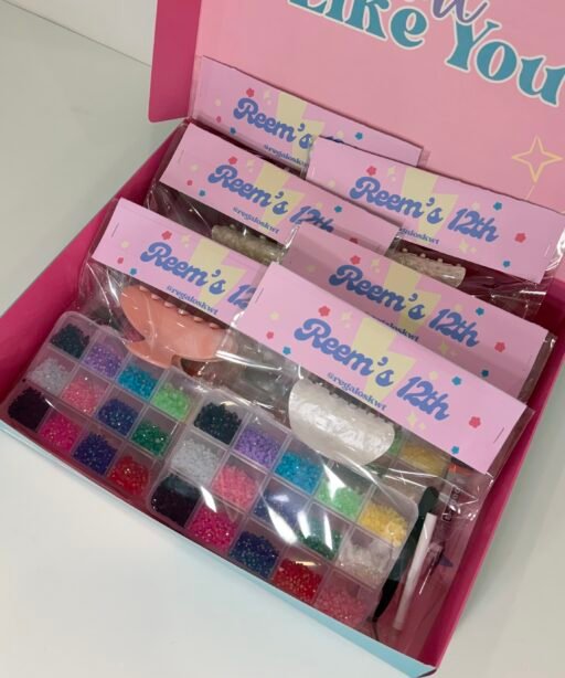 Medium Hair Clip Bedazzling Kit Giveaway