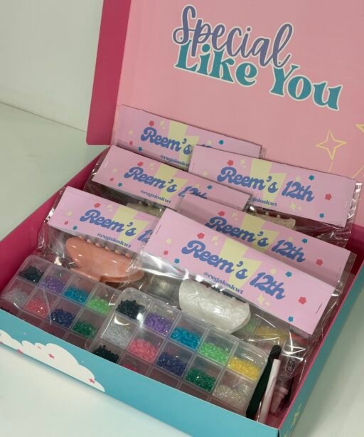 Alternative view of Medium Hair Clip Bedazzling Kit Giveaway